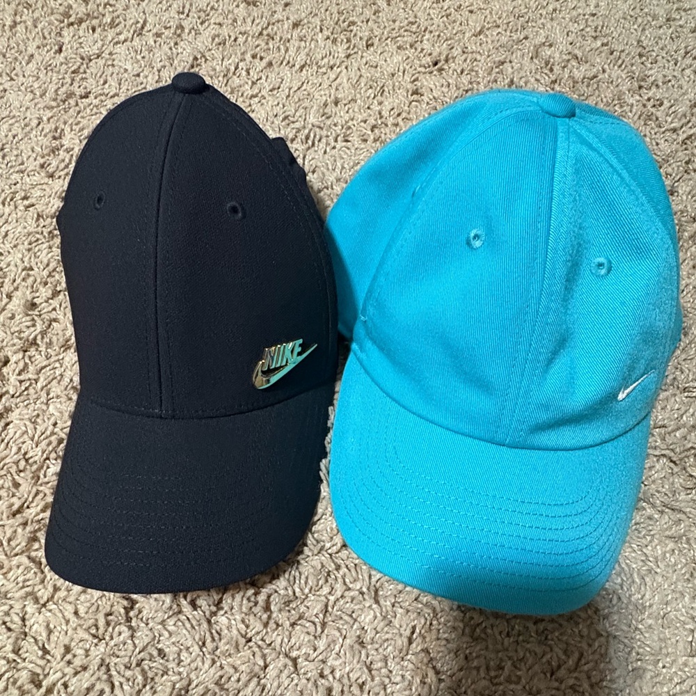 NIKE women’s hat set